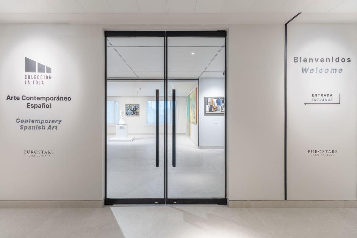 فندق أجنحة يوروستارز ميراسييرا مدريد المظهر الخارجي الصورة Entrance to the museum